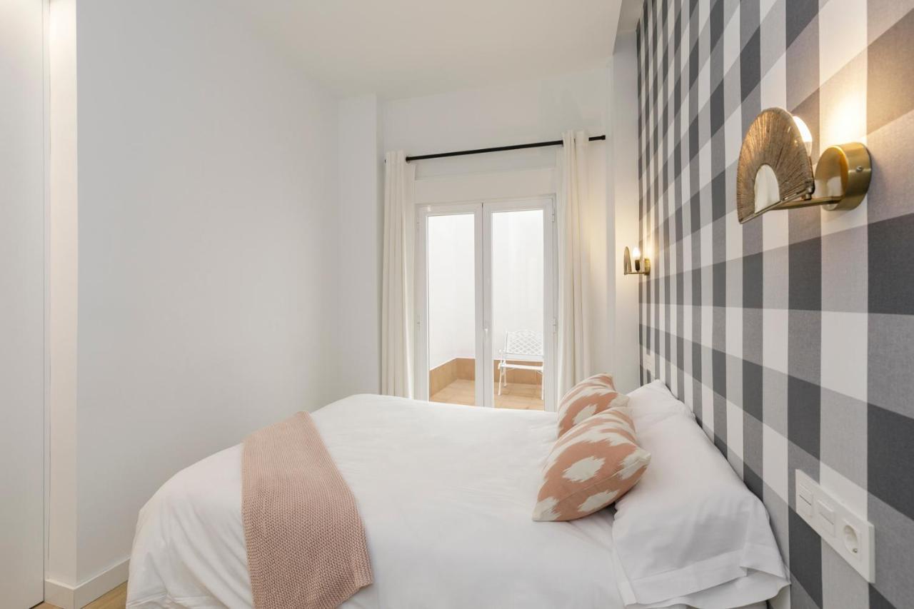 Hi Room - Smart Apartments - He 0 Granada Ngoại thất bức ảnh